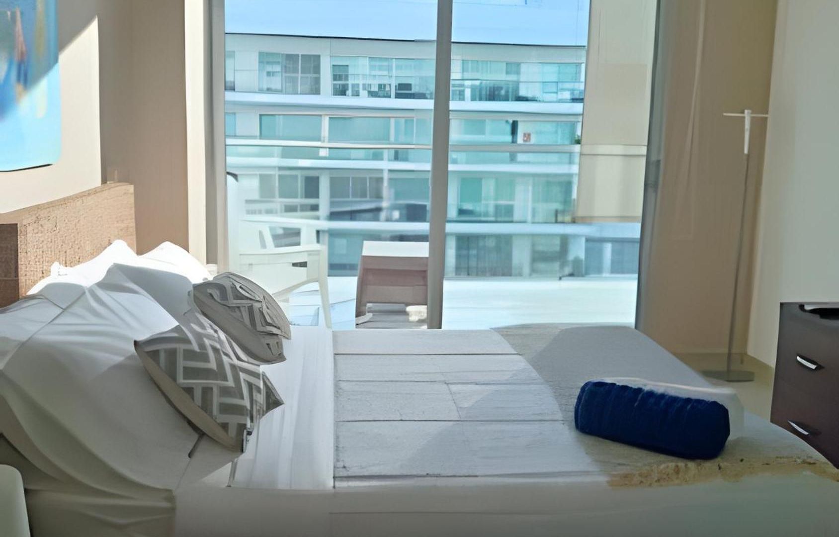 Apartamento Terraza Frente Al Mar Y Salida Directa A La Playa Cartagena