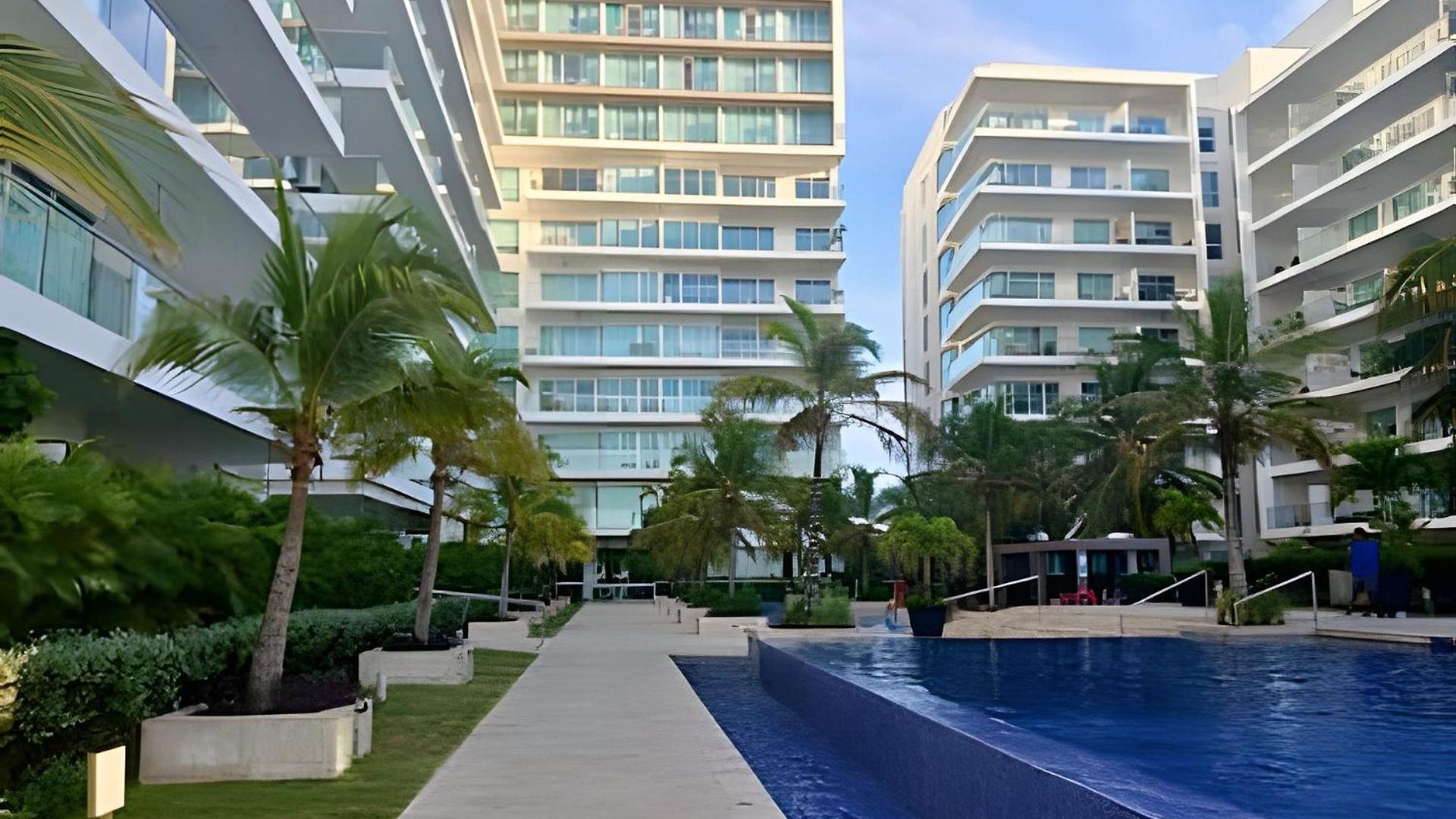 Terraza Frente Al Mar Y Salida Directa A La Playa * Cartagena