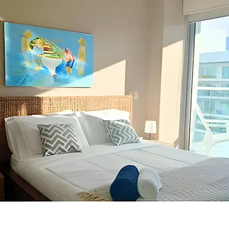 Terraza Frente Al Mar Y Salida Directa A La Playa Apartamento