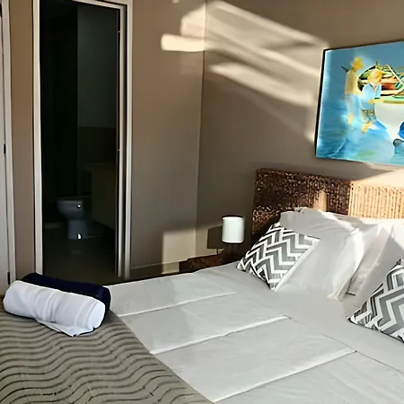 Apartamento Terraza Frente Al Mar Y Salida Directa A La Playa