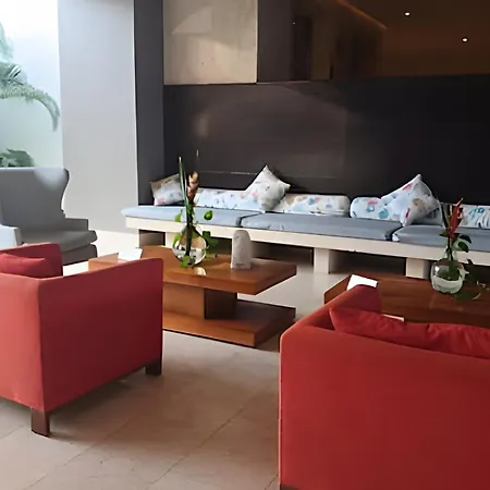 Apartamento Terraza Frente Al Mar Y Salida Directa A La Playa *
