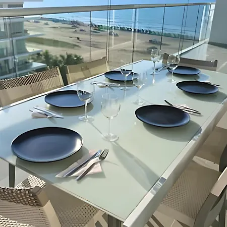 Apartamento Terraza Frente Al Mar Y Salida Directa A La Playa *